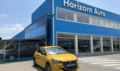 Peugeot 208 Active PACK 1.2i Pure tech  100cv Amarillo