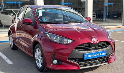Toyota Yaris 1.5 125cv Granate