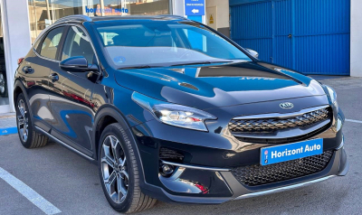 KIA XCeed Tech 1.6 Hybrid Enchufable 140cv Negro