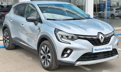 <b>Renault Captur </b><br>TECNO 91cv Gris