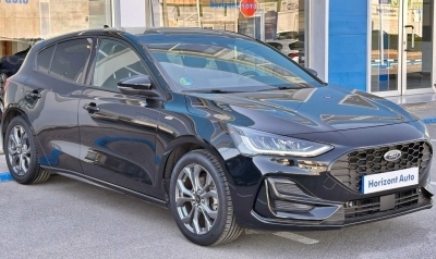 <b>Ford Focus </b><br>ST Line 125cv Negro