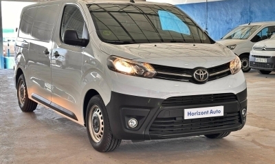 <b>Toyota Proace City </b><br>100cv Blanco