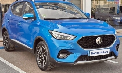 <b>MG ZS </b><br>Luxury 106cv Azul