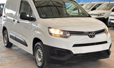 <b>Toyota Proace City </b><br>100cv Blanco