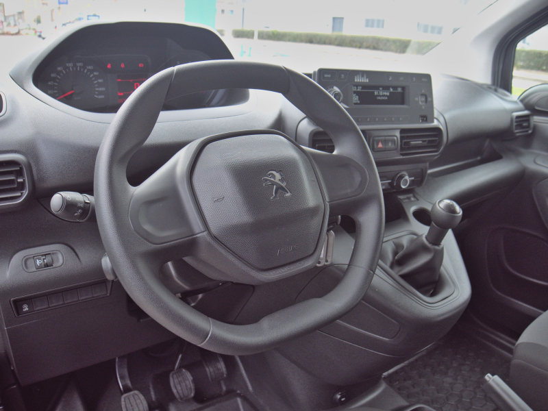 Peugeot Partner Standard 1.5BHDi 600kg 75cv Gris