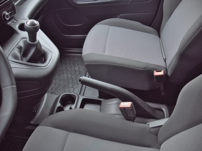Peugeot Partner Standard 1.5BHDi 600kg 75cv Gris