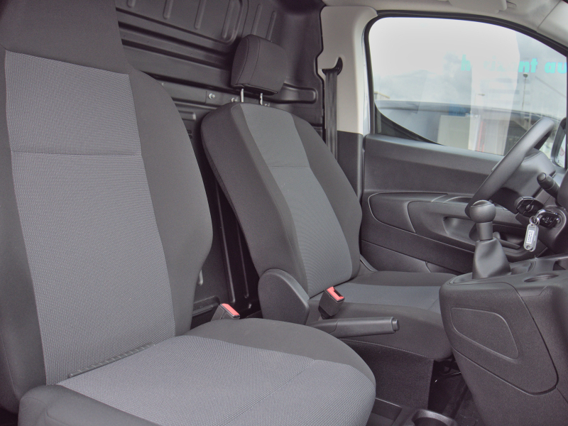 Peugeot Partner Standard 1.5BHDi 600kg 75cv Gris