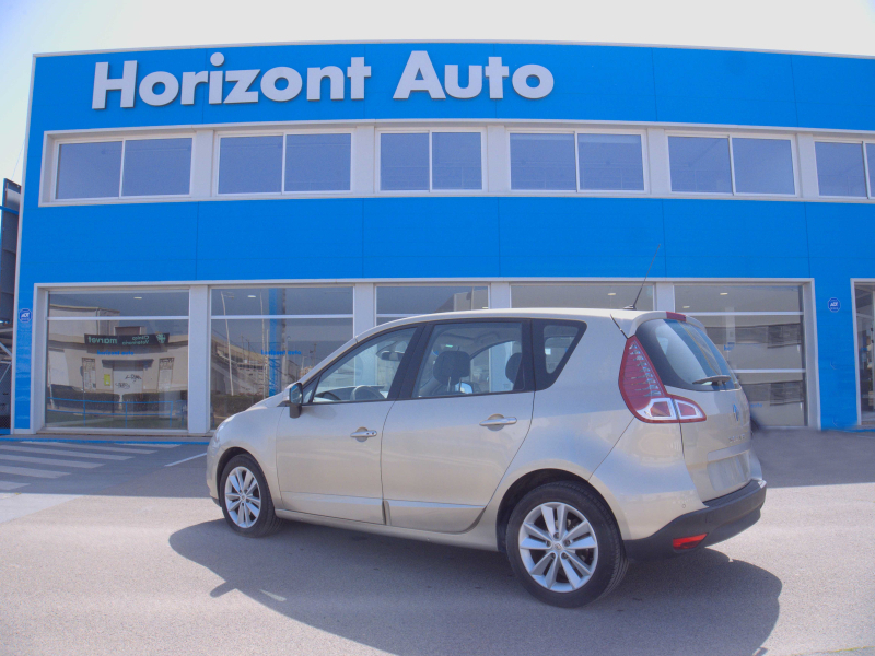 Renault Scenic 2.0DCi Automática 150cv Beige metalizado