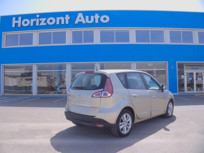 Renault Scenic 2.0DCi Automática 150cv Beige metalizado