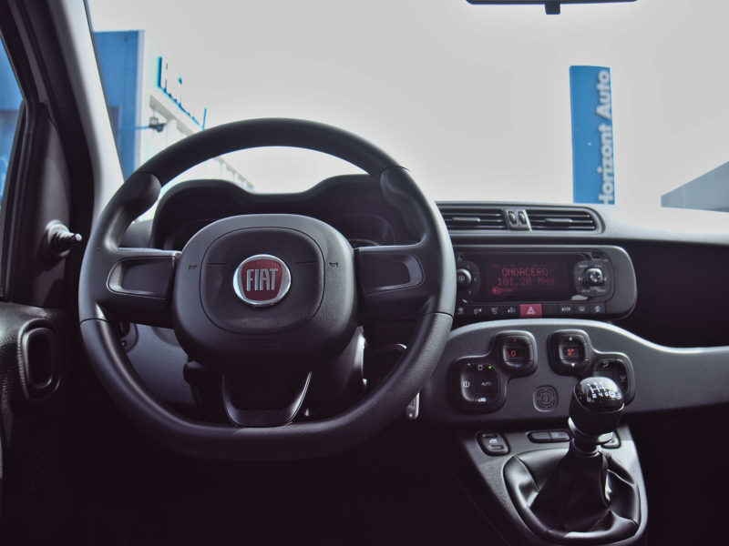 Fiat Panda 1.0 hybrid 70cv Gris