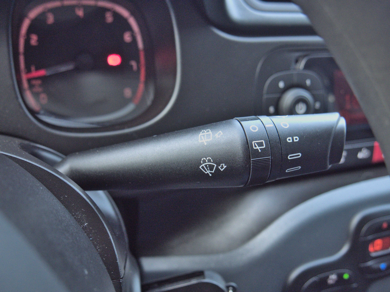 Fiat Panda 1.0 hybrid 70cv Gris