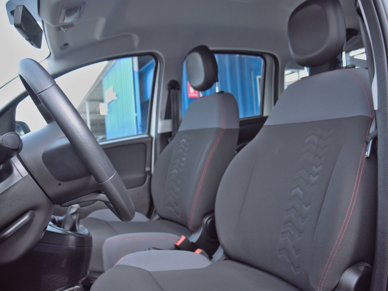 Fiat Panda 1.0 hybrid 70cv Gris