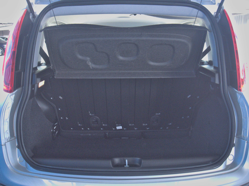Fiat Panda 1.0 hybrid 70cv Gris