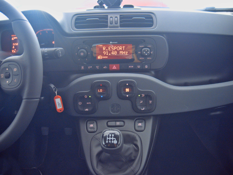 Fiat Panda Cross Lim Ed. Red. 1.0 Híbrido  70cv Rojo