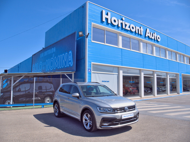Volkswagen Tiguan Advance BMotion Rline 1.5 TSI  150cv Gris metalizado
