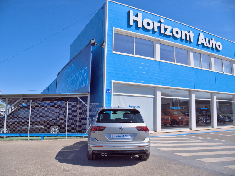 Volkswagen Tiguan Advance BMotion Rline 1.5 TSI  150cv Gris metalizado