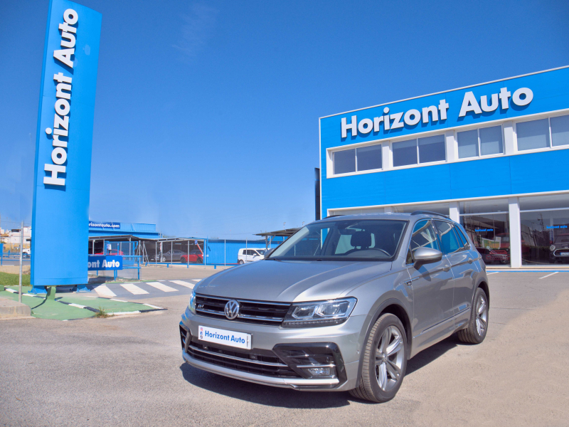 Volkswagen Tiguan Advance BMotion Rline 1.5 TSI  150cv Gris metalizado