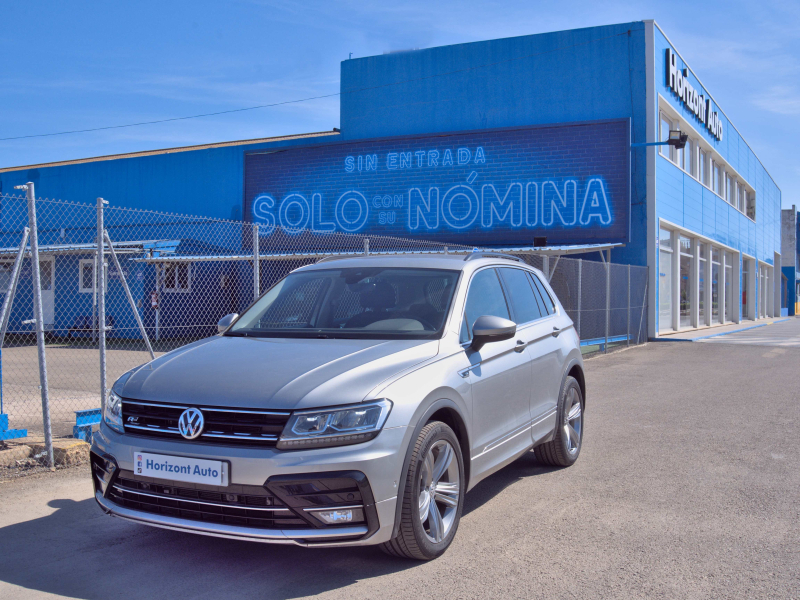 Volkswagen Tiguan Advance BMotion Rline 1.5 TSI  150cv Gris metalizado