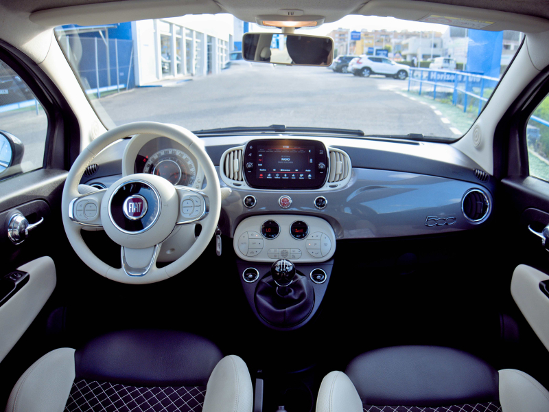 Fiat 500 HÍBRIDO Dolce vita 1.0 70cv Gris metalizado