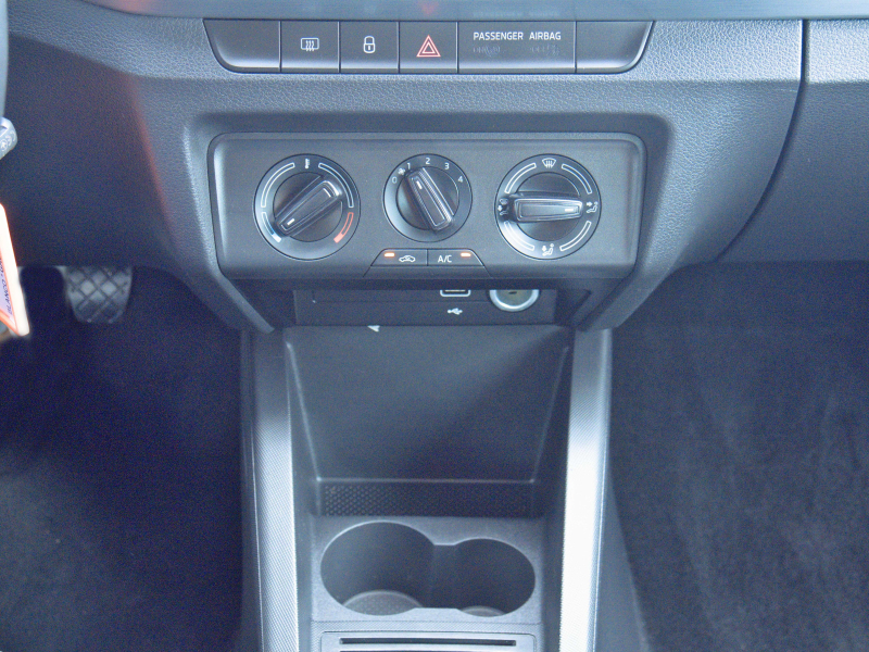 Skoda Fabia 1.0 95cv Blanco
