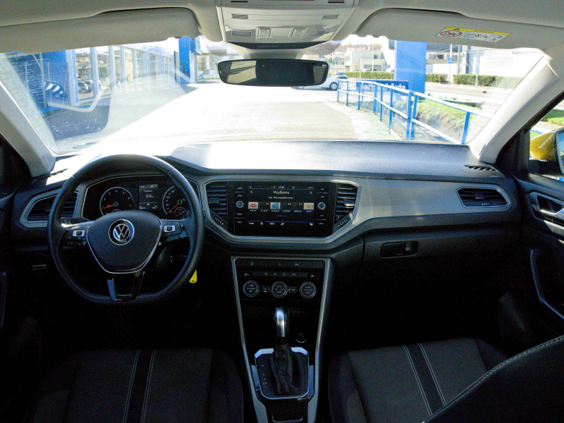 Volkswagen T-ROC Advance 1.5 DSG 7 marchas 150cv Oro