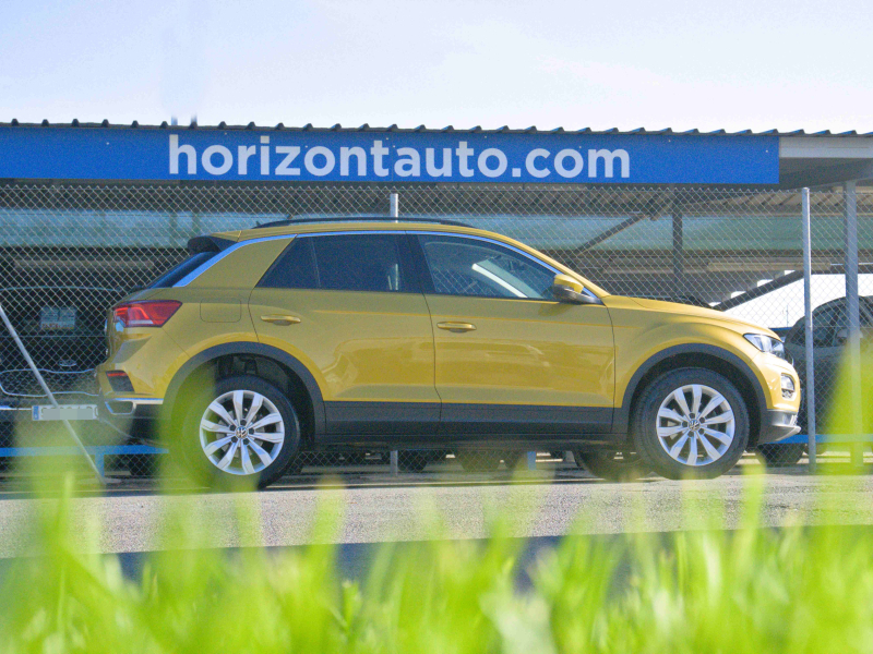 Volkswagen T-ROC Advance 1.5 DSG 7 marchas 150cv Oro
