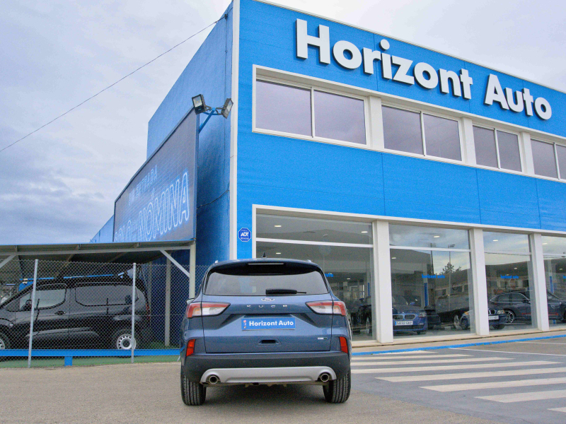 Ford Kuga Híbrido 2.0  150cv Azul