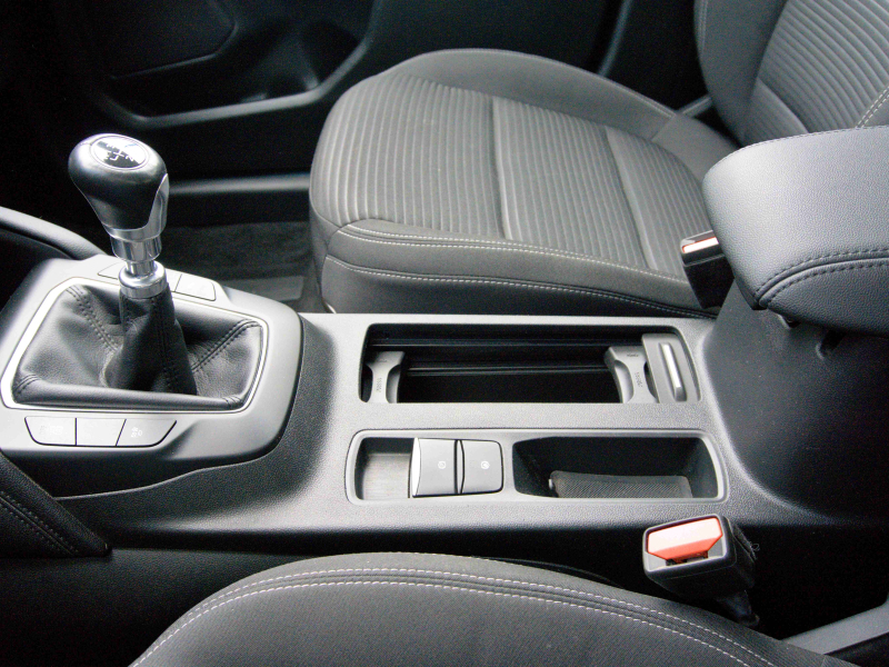 Ford Kuga Híbrido 2.0  150cv Azul