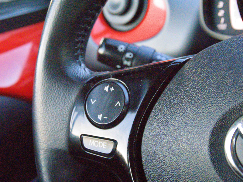 Toyota Aygo 1.0i Xplay 72cv Rojo