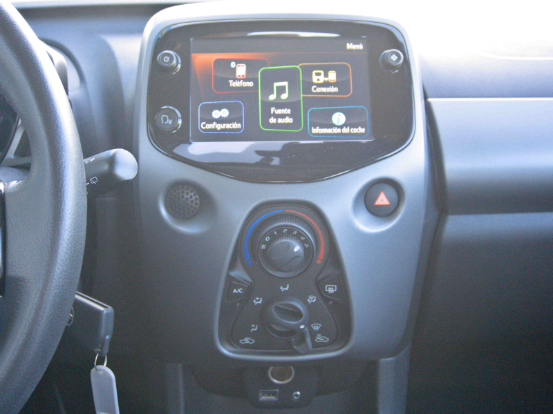 Toyota Aygo 1.0i Xplay 72cv Gris