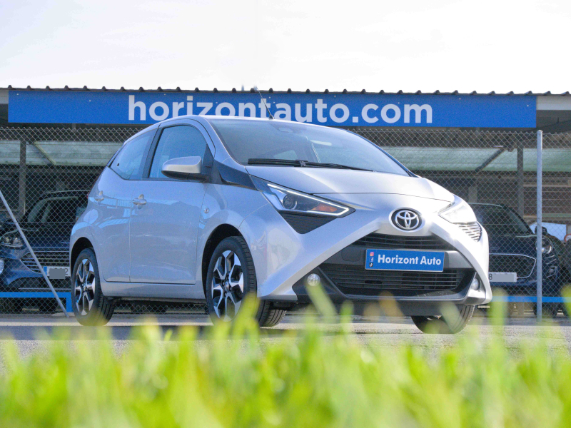 Toyota Aygo 1.0i Xplay 72cv Gris