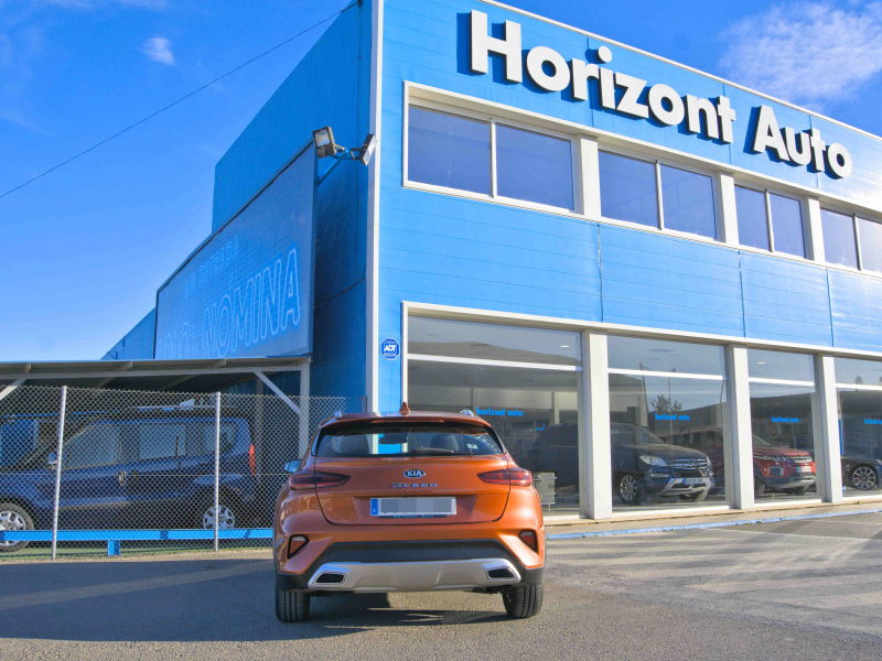 KIA XCeed 1.0 120cv Rojo