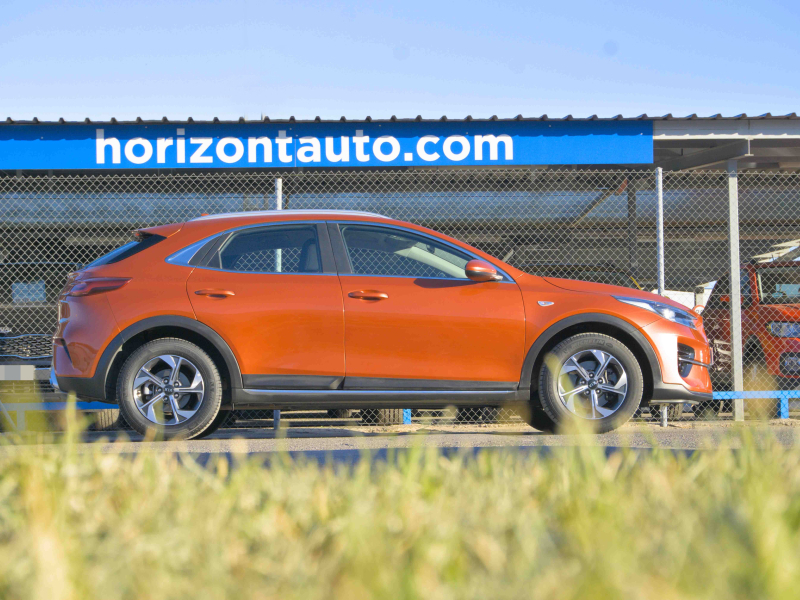 KIA XCeed 1.0 120cv Rojo