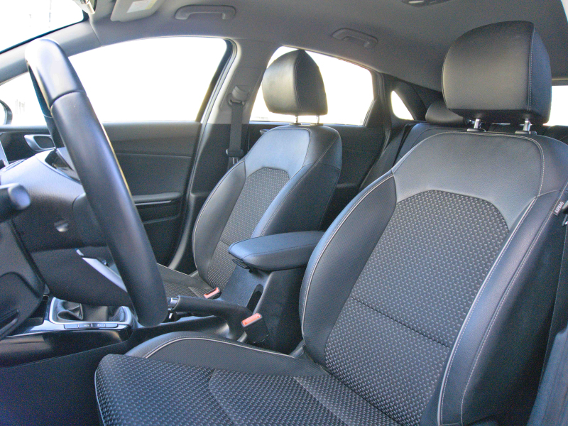 KIA Ceed Tech 1.0TGDi  120cv Blanco
