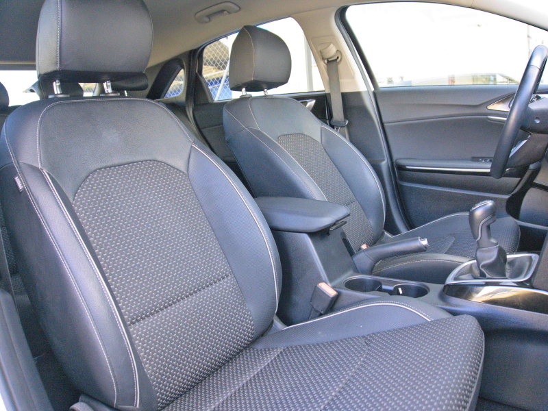KIA Ceed Tech 1.0TGDi  120cv Blanco