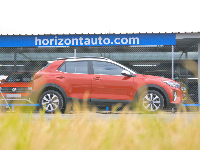KIA Stonic Drive 1.0TGDi MHEV  100cv Rojo
