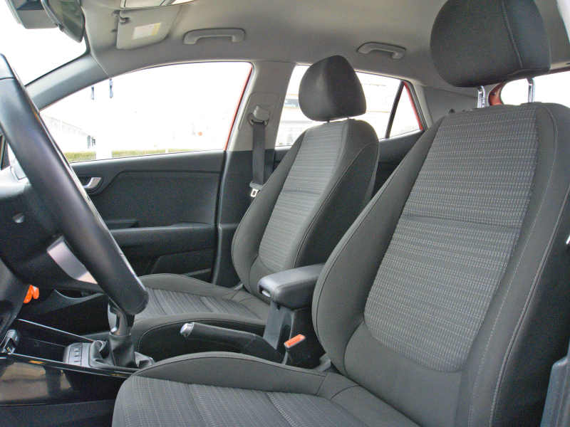 KIA Stonic Drive 1.0TGDi MHEV  100cv Rojo