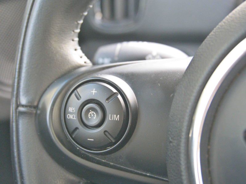 Mini Countryman Cooper 1.5  136cv Gris