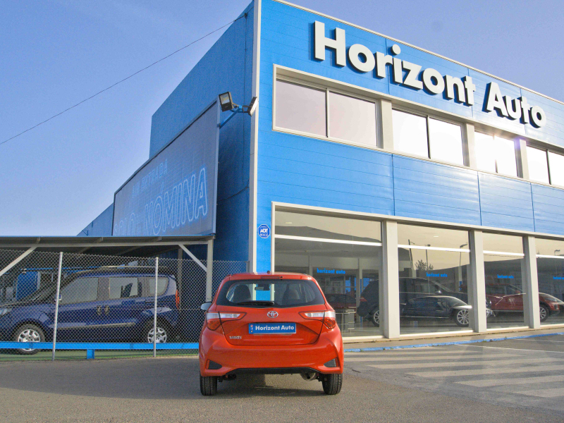 Toyota Yaris Active 1.0  72cv Rojo