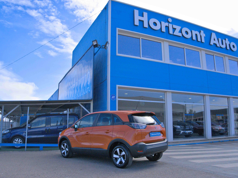 Opel Crossland 1.5D  110cv Naranja