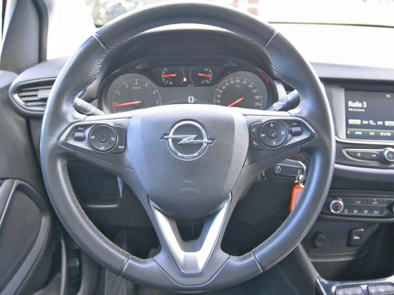 Opel Crossland 1.5D  110cv Naranja