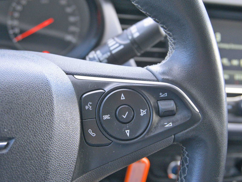 Opel Crossland 1.5D  110cv Naranja