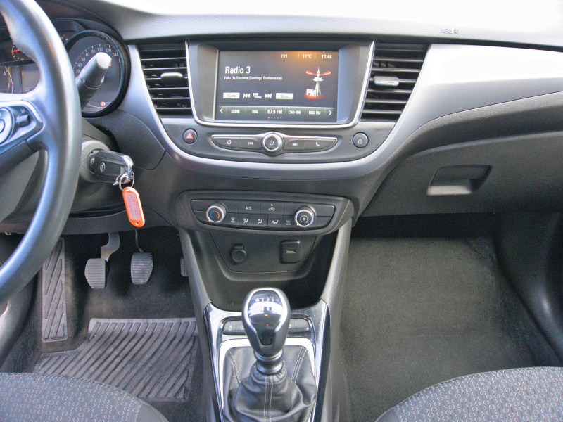 Opel Crossland 1.5D  110cv Naranja