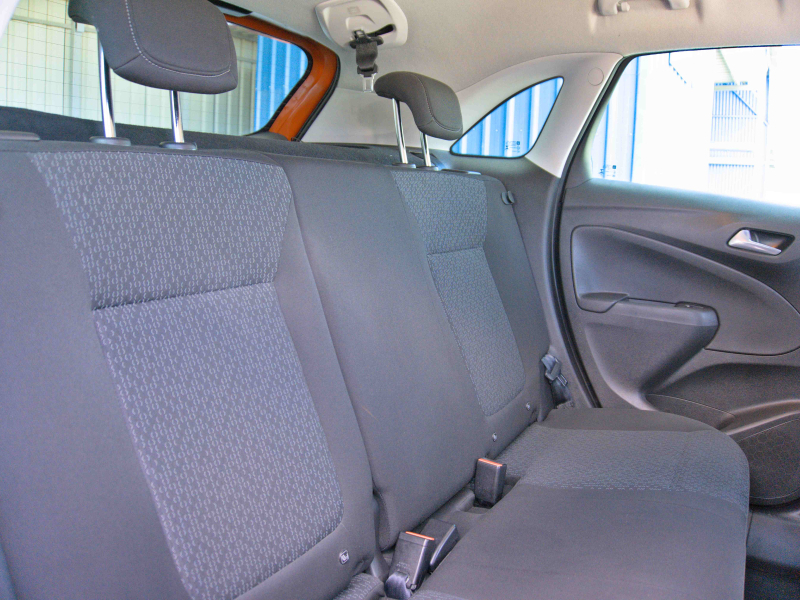 Opel Crossland 1.5D  110cv Naranja