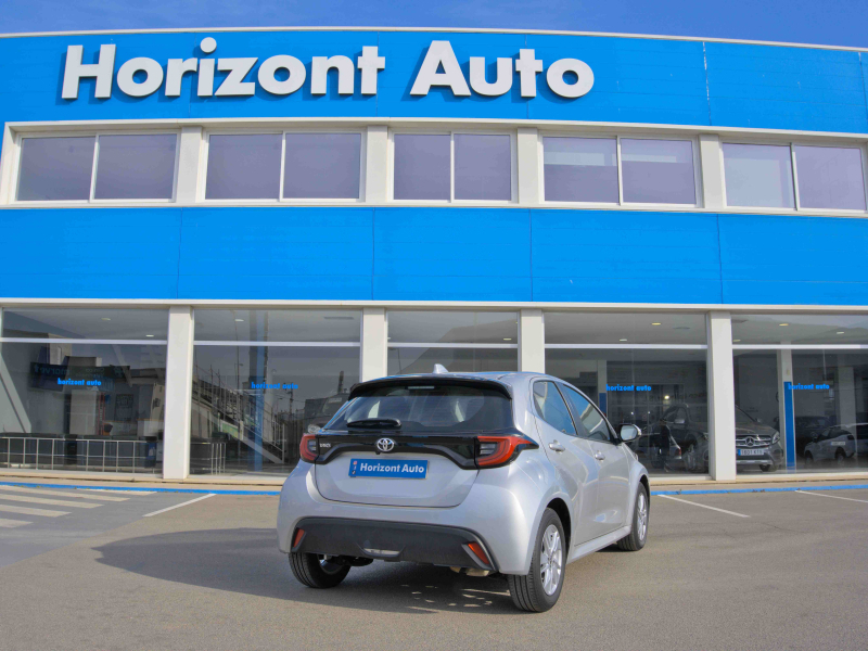 Toyota Yaris 1.5 125cv Gris