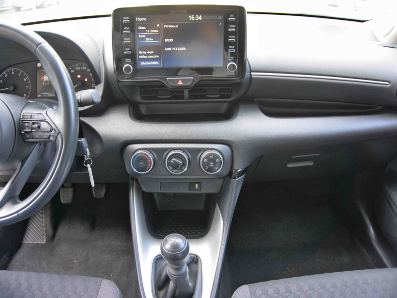 Toyota Yaris 1.5 125cv Gris