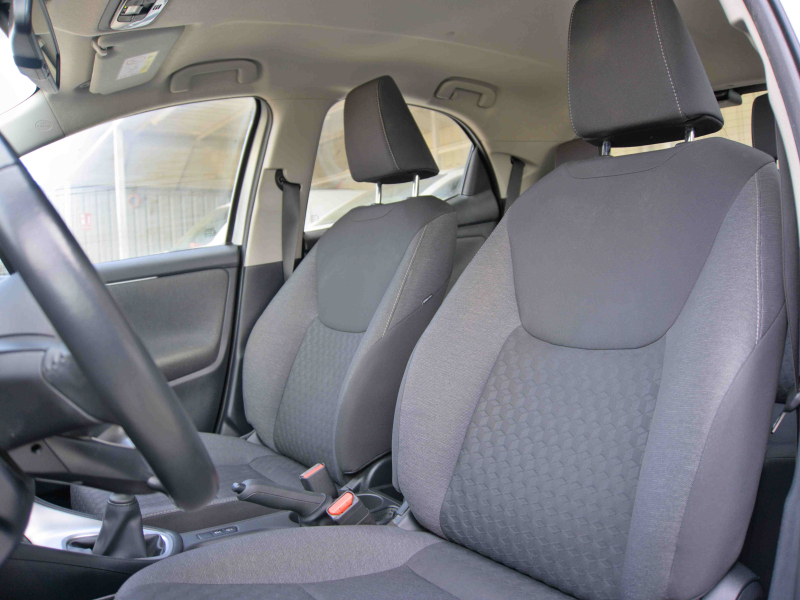 Toyota Yaris 1.5 125cv Gris