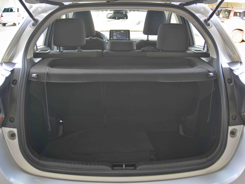 Toyota Yaris 1.5 125cv Gris