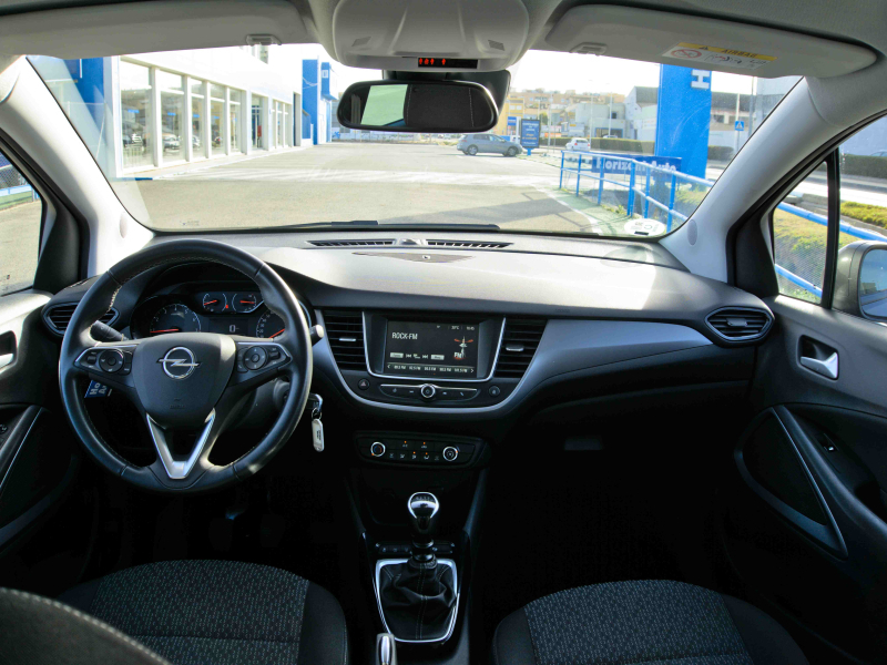 Opel Crossland 1.5D 110cv Gris