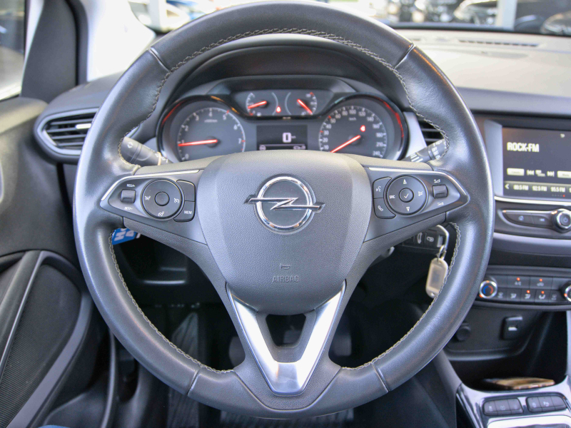 Opel Crossland 1.5D 110cv Gris